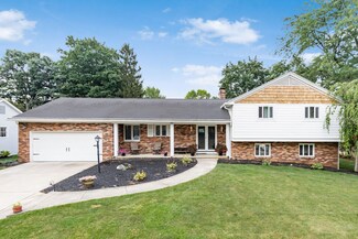 1411 London Dr, Columbus, OH 43221