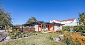 605 16th Ave NE, Saint Petersburg, FL 33704