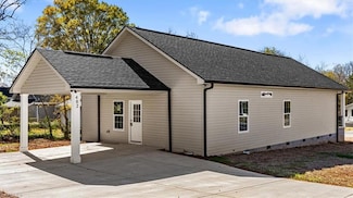 402 Foy Ave, Lexington, NC 27292