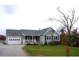 21 Willard Rd, Sturbridge, MA 01566