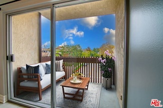 6000 Canterbury Dr Unit D308, Culver City, CA 90230