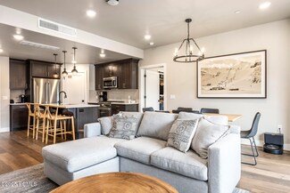 909 W Peace Tree Trail Unit 608, Heber City, UT 84032