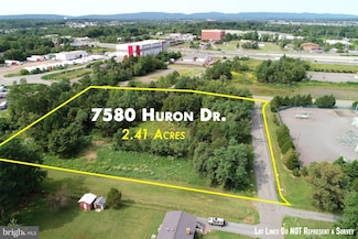 7580 Huron Dr, Gainesville, VA 20155