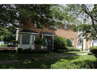 8352 Main St, Williamsville, NY 14221
