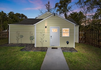 6344 W 25th Ave, Gary, IN 46406