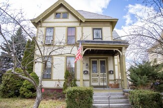 134 Buckingham St, Springfield, MA 01109