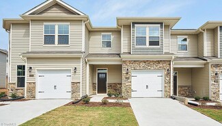 1212 Evelynnview Ln, Kernersville, NC 27284