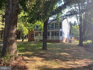98 Willowdale Dr, Shepherdstown, WV 25443