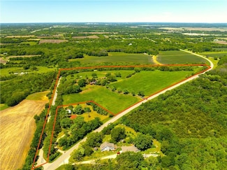6880 U S Highway 40, Tecumseh, KS 66542