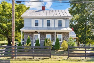 310 Mountville Dr, Lebanon, PA 17046