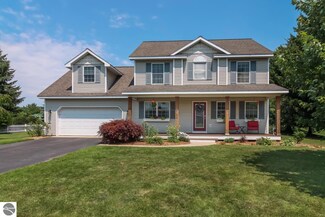 5742 Village Dr, Traverse City, MI 49685