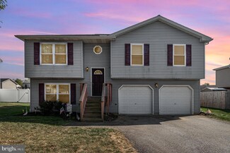 245 Cypress St, Bainbridge, PA 17502