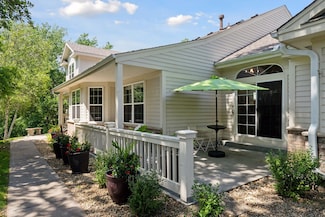 7372 Howard Ln, Eden Prairie, MN 55346