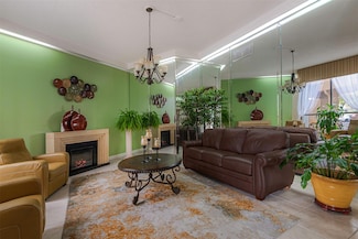 1100 Saint Charles Place Unit 821, Pembroke Pines, FL 33026