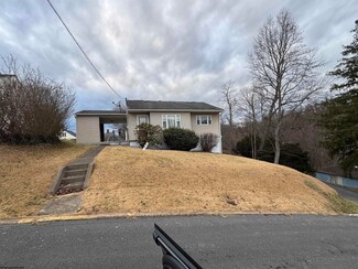 617 Maryland Ave, Clarksburg, WV 26301