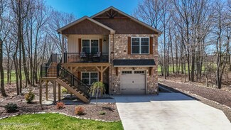 42 Spyglass Dr, Hazle Township, PA 18202