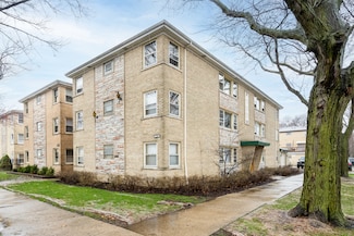 5240 N Oakview St, Chicago, IL 60656