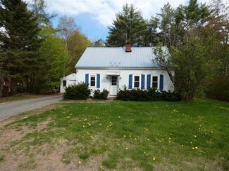 164 Lake Shore Dr, Moultonborough, NH 03254