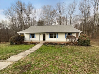 200 Deerfield Dr, High Point, NC 27262