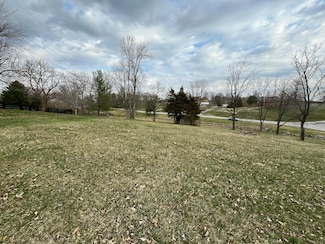 301 Willow Ridge Dr, Richmond, KY 40475