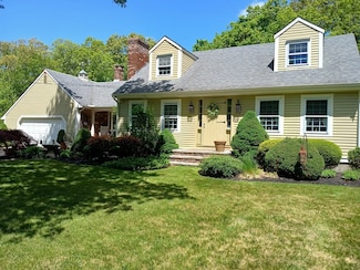 100 D Dr, Westport, MA 02790