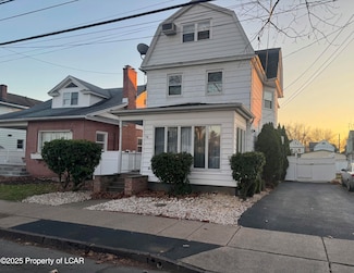 28 Birch St, Wilkes Barre, PA 18702