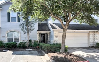 1252 Canyon Creek Cir, College Station, TX 77840