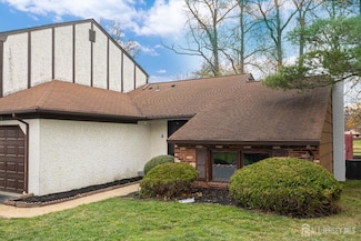 23 Cheltenham Place, Sayreville, NJ 08872