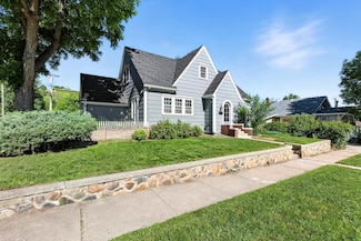 1411 11th St, Rapid City, SD 57701