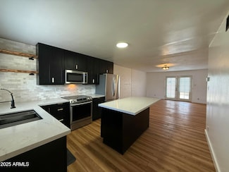 7129 W Meadowbrook Ave, Phoenix, AZ 85033
