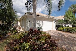 8419 Saint Johns Ct, Wellington, FL 33414
