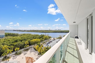 100 Bayview Dr Unit 1024, Sunny Isles Beach, FL 33160