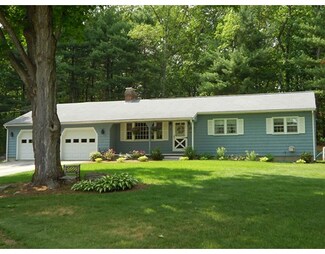 3 Whippletree Rd, Chelmsford, MA 01824