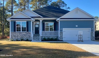 5712 Sloop Ct, New Bern, NC 28560