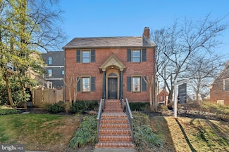 3408 Rittenhouse St NW, Washington, DC 20015