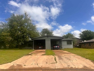 2419 NW Cheyenne Ave, Lawton, OK 73505