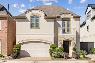 6310 Hermann Lake Dr, Houston, TX 77021