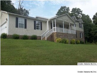2452 Coleman Rd, Sylacauga, AL 35150