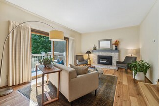 10328 Berkshire Rd, Bloomington, MN 55437