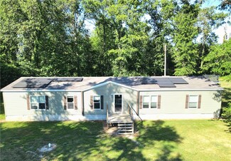193 Cedar Ln, Sumner, IL 62466