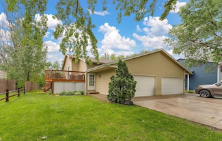 1533 Roundhouse Cir, Shakopee, MN 55379