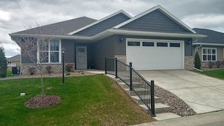 5096 N Milkweed Trail, Appleton, WI 54913