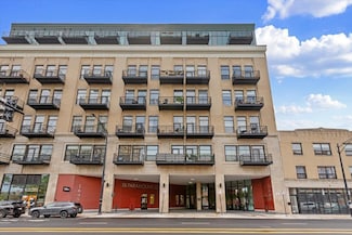 1645 W Ogden Ave Unit 639, Chicago, IL 60612