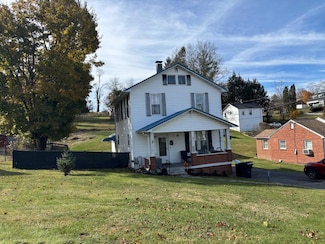 2616 Clovis St, Bluefield, WV 24701