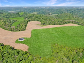 E3474 Garvey Rd, Bear Creek, WI 53577