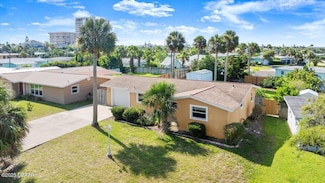 18 N Venetian Way, Port Orange, FL 32127
