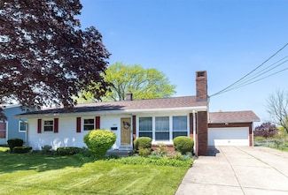 836 E 43rd St, Erie, PA 16504