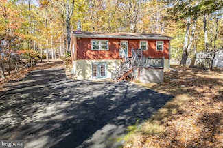 1608 Mountain Rd, Haymarket, VA 20169