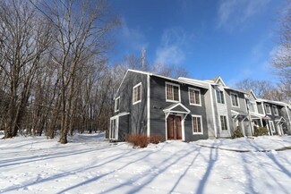 1615 Snowfield Ct, Somerset, PA 15501