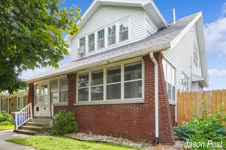 1054 Hovey St SW, Grand Rapids, MI 49504